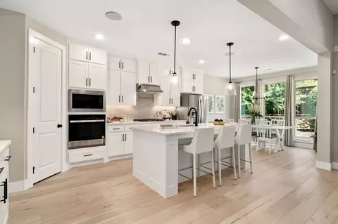 Kitchen - 4805 Triadic Ln, Prosper, TX 75078 photo 5 of 11
