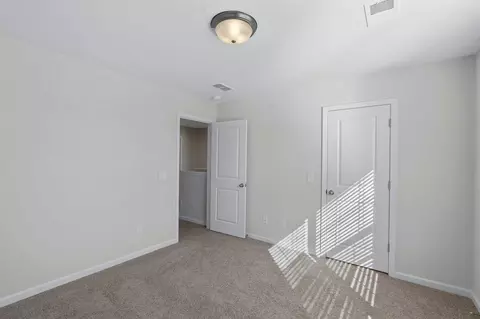 Bedroom - 714 Alma Square Dr, Moncks Corner, SC 29461 photo 4 of 9
