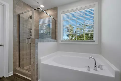 Bath - 714 Alma Square Dr, Moncks Corner, SC 29461 photo 2 of 3