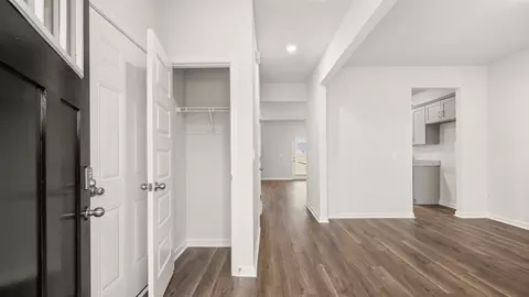 Entry Way - 2804 Meadowbrook Drive, Augusta, GA 30906 photo 1 of 3
