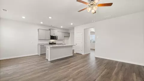 Living - 2804 Meadowbrook Drive, Augusta, GA 30906 photo 3 of 4