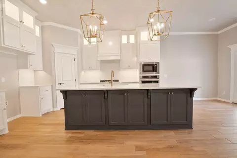 Kitchen - 8701 Stark St, Arcadia, OK 73007 photo 5 of 10