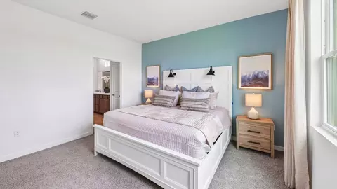 Bedroom - 5204 NW 41st Loop, Ocala, FL 34482 photo 3 of 5
