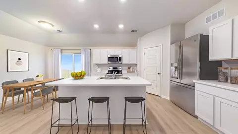 Kitchen - 6105 Croft Ave, Benton, AR 72019 photo 1 of 2