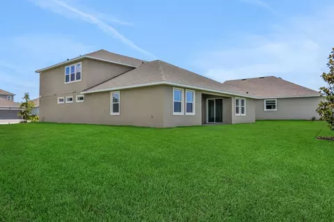 Exterior - 7422 Sea Manatee St, Parrish, FL 34219 photo 9 of 10