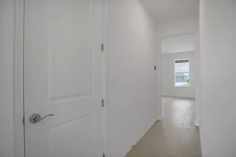 Entry Way - 7422 Sea Manatee St, Parrish, FL 34219 photo 4 of 5
