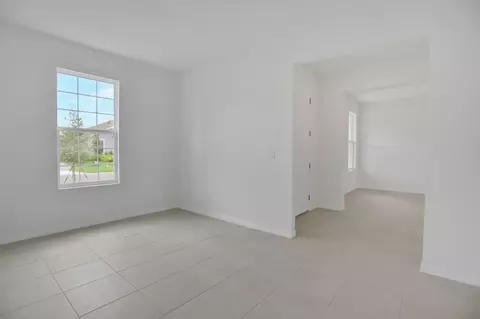 Living - 7422 Sea Manatee St, Parrish, FL 34219 photo 5 of 9