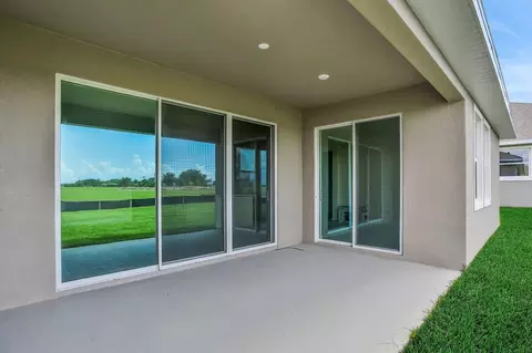 Exterior - 7422 Sea Manatee St, Parrish, FL 34219 photo 10 of 10