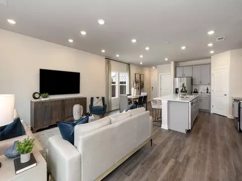 6017 Starview Ter, Charlotte, NC 28216