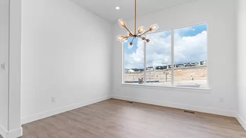Dining - 4550 N Horton Way, Draper, UT 84020 photo 1 of 2