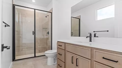 Bath - 4550 N Horton Way, Draper, UT 84020 photo 4 of 18