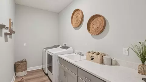 Other - 14055 Spring Hill Dr, Spring Hill, FL 34609 photo 5 of 13