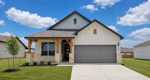 228 Wild Creek Rd, Seguin, TX 78155