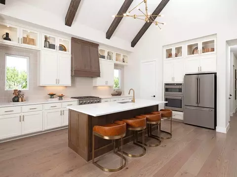 Kitchen - 2109 Tupelo Trl, Argyle, TX 76226 photo 2 of 3