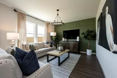 Living - 1498 Union Ave, Tulare, CA 93274 photo 2 of 2