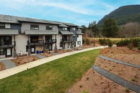 1191 Waterfall Way SE, North Bend, WA 98045