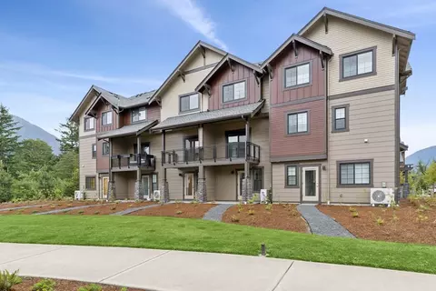 1191 Waterfall Way SE, North Bend, WA 98045