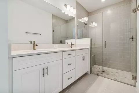 Bath - 8015 Seaflower Pkwy, Bradenton, FL 34210 photo 1 of 1