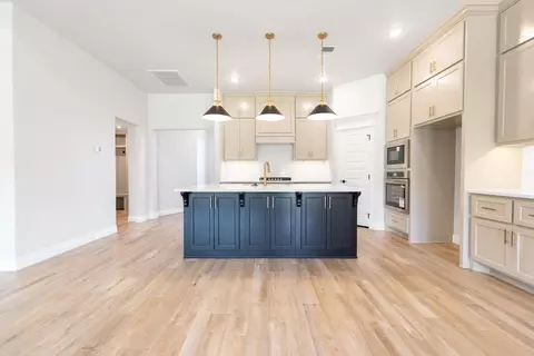 Other - 2800 Heather Hvn, Moore, OK 73160 photo 1 of 35