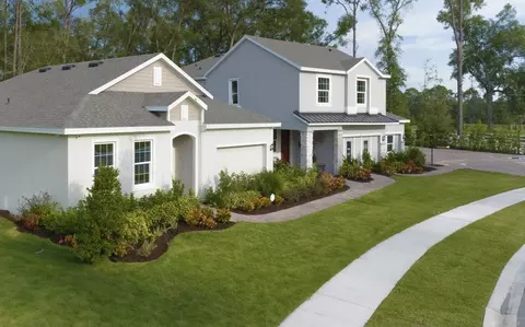1113 Majesty Palm Cir, Deland, FL 32720