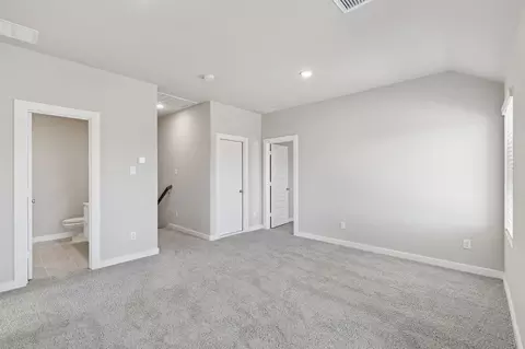 Bedroom - 804 Rockcloud Dr, Haslet, TX 76052 photo 6 of 19