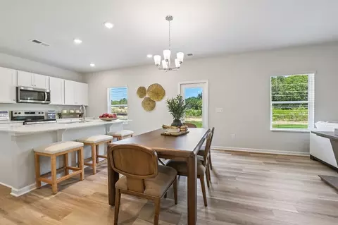 Dining - 15 Iris Glen Ct, Smithfield, NC 27577 photo 2 of 3