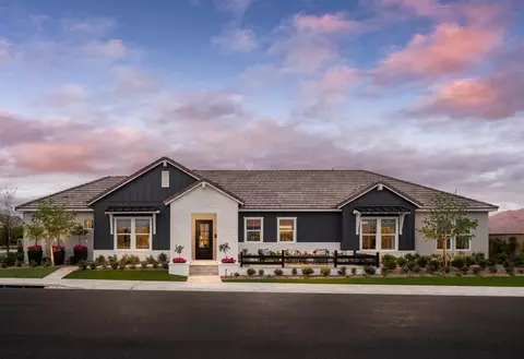 11612 N Greenwich Blvd, Surprise, AZ 85388