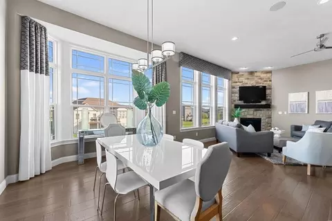 Dining - Cambrium Ct., Wentzville, MO 63385 photo 3 of 4
