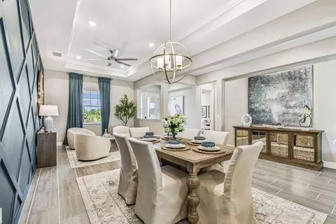 Dining - 12420 White Blossom Ct, Parrish, FL 34219 photo 6 of 9