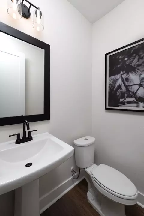 Bath - 321 Kathryn Dr, Haslet, TX 76052 photo 4 of 5