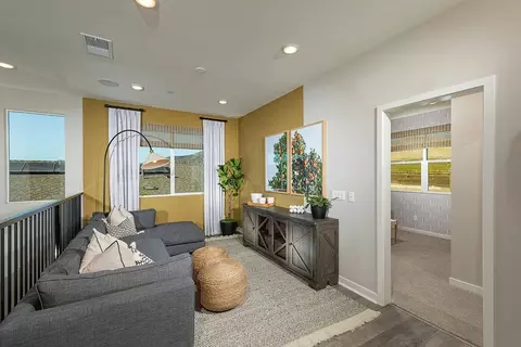 Entry Way - 35116 Citron Ln, Fallbrook, CA 92028 photo 3 of 4