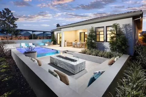 Exterior - 3000 Edgewater Ave, Tracy, CA 95377 photo 4 of 4