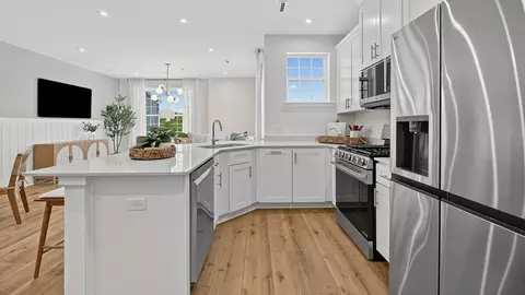 47 Bennet Field Way, Robbinsville, NJ 08691