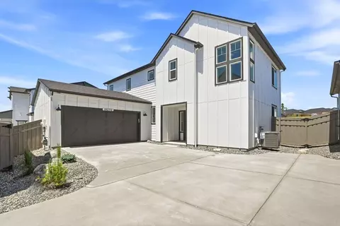 10232 Spry St, Colorado Springs, CO 80924