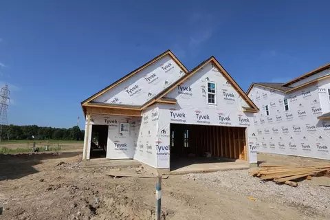 5894 Creekview Dr, Powell, OH 43065