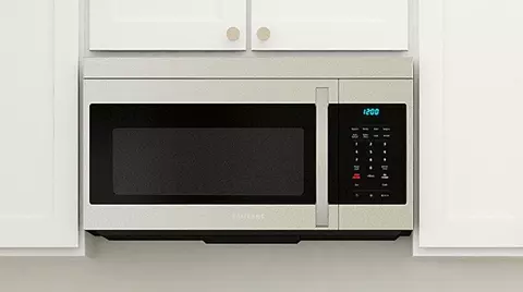 Kitchen - 996 Braxstyn Way W, Madera, CA 93636 photo 4 of 5