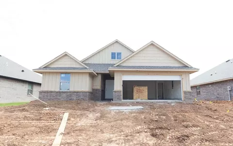 8712 Poppey Pl, Yukon, OK 73099