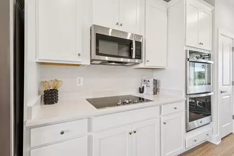 7514 Braun St, Laurel, MD 20707 photo 8