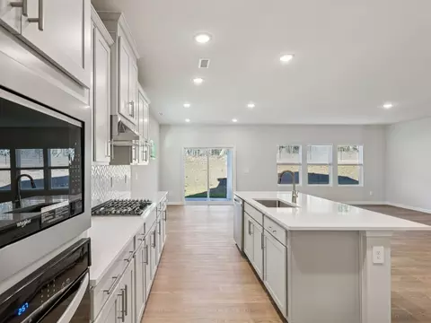 Kitchen - 111 Acorn Grv Rd, Garner, NC 27529 photo 3 of 9