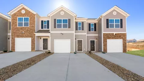 101 Sunriff Ct, Greer, SC 29651
