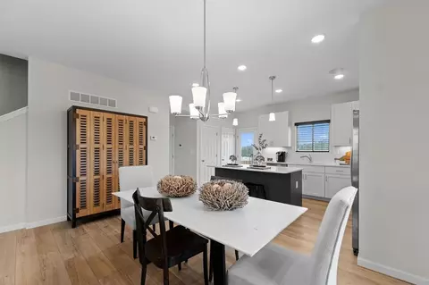 Dining - 29519 Walnut Hollow Dr, Wright City, MO 63390 photo 2 of 4