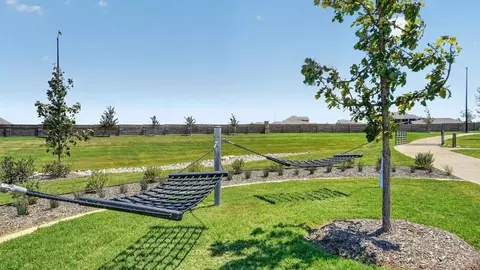 View/Area - 10620 Bloodstone Dr, Crowley, TX 76036 photo 7 of 9