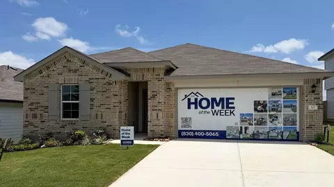 327 Boatman Cv, Seguin, TX 78155