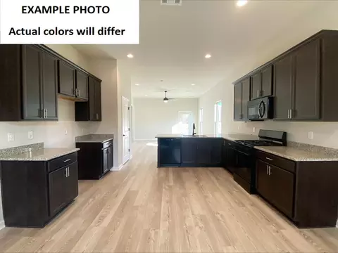 Kitchen - 133 Rustling Oaks Dr, Gray, LA 70359 photo 1 of 2