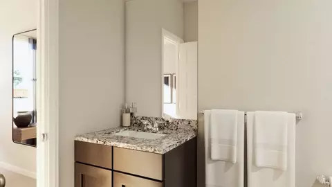 Bath - 11210 Katzer Pl, Converse, TX 78109 photo 2 of 5