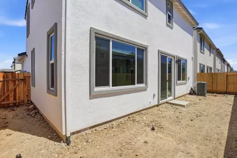 Exterior - 1235 Leonhardt Loop, Lincoln, CA 95648 photo 2 of 2
