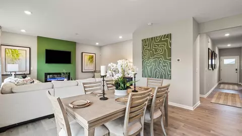 Dining - 1944 Willoughby Ave, Springfield, OH 45503 photo 2 of 5