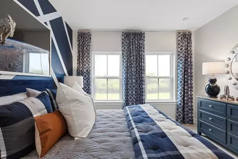 Bedroom - 20 Tee Pl, Neptune, NJ 07753 photo 5 of 10