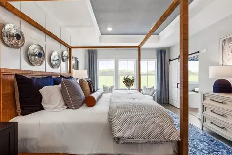 Bedroom - 20 Tee Pl, Neptune, NJ 07753 photo 2 of 10