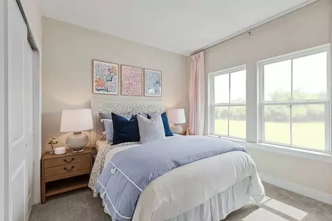 Bedroom - 20 Tee Pl, Neptune, NJ 07753 photo 7 of 10